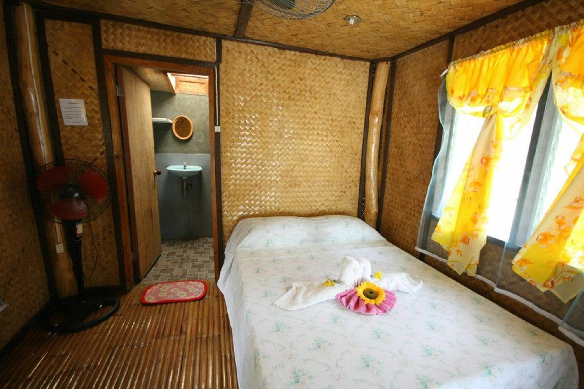 Lugadia Beach Cottages Ель-Нідо Екстер'єр фото